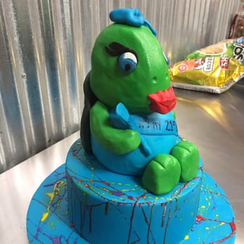 Desserts by Dana - WORST CAKE EVER!!!!! - Bakeries Near Me - Newark, Delaware