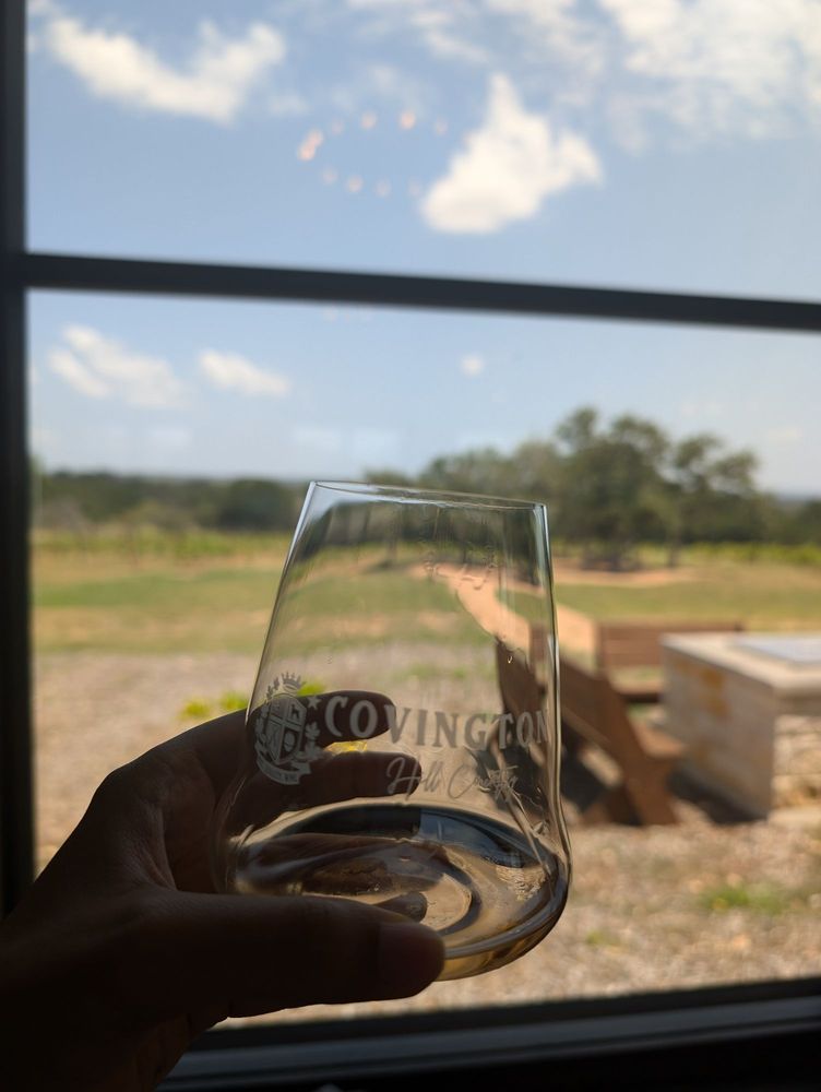 Covington Cellars Logo