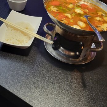 Thai St Cafe - Tom yum (I ordered a side of rice noodle) - Thai Near Me - Las Vegas, Nevada Thai St Cafe - Tom yum (I ordered a side of rice noodle) - Thai Near Me - Las Vegas, Nevada