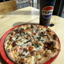 Smokin' Oak Wood-Fired Pizza - Italian Stallion Fountain Drink - 24 oz