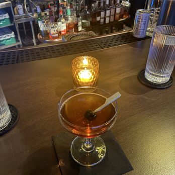 The Committee Chophouse - Cocktail Bars Near Me - Omaha, Nebraska The Committee Chophouse - Cocktail Bars Near Me - Omaha, Nebraska
