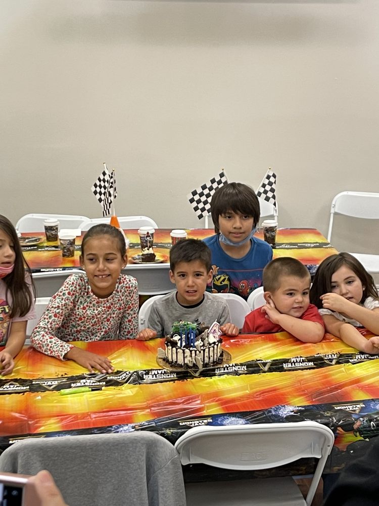 JUMPER’S JUNGLE Updated May 2024 55 Photos & 42 Reviews 11760