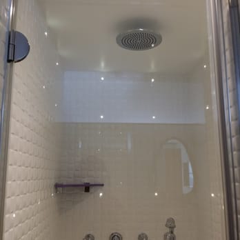 Hotel Crayon Rouge - tiny lights in the shower to make it look like little twinkling stars, amazing shower experience. - Hotels Near Me - Paris, 75 Hotel Crayon Rouge - tiny lights in the shower to make it look like little twinkling stars, amazing shower experience. - Hotels Near Me - Paris, 75