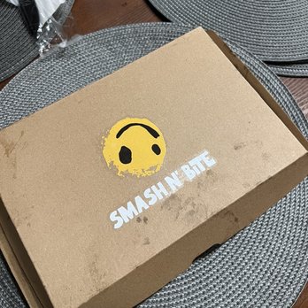Smash N Bite - Box - Burgers Near Me - Sherman Oaks, California Smash N Bite - Box - Burgers Near Me - Sherman Oaks, California