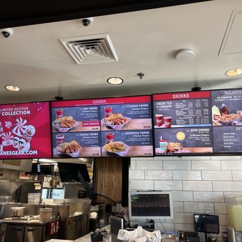 Raising Cane's Chicken Fingers - 12/15/24 Menu - Chicken Shop Near Me - Vacaville, California