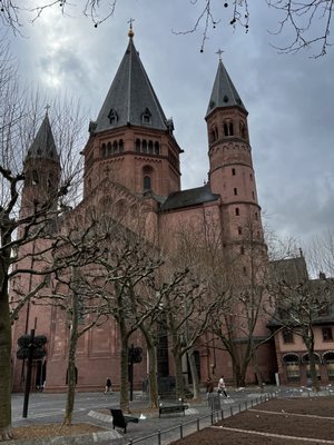 Mainz Cathedral by null