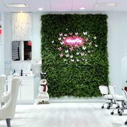 Evans Nails & Spa