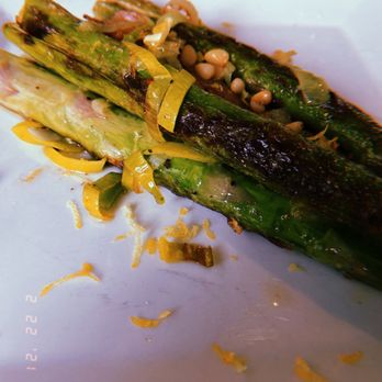 Nine One Five - Roasted asparagus - New American Near Me - Key West, Florida