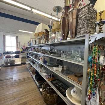 Upscale Resale Thrift Store - Thrift Stores Near Me - Lockhart, Texas Upscale Resale Thrift Store - Thrift Stores Near Me - Lockhart, Texas