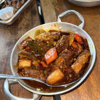 Isla Restaurant - Filipino Near Me - Newark, California