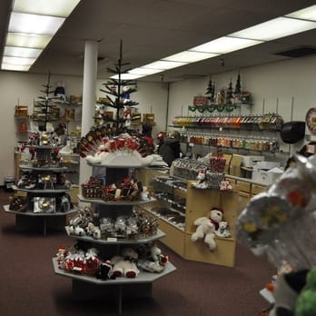 Candy Basket - Candy Stores Near Me - Portland, Oregon