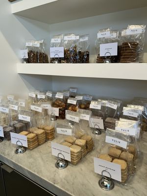 Tulie Bakery by null