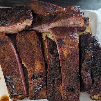 Holy Smoques BBQ - St Louis Spare Ribs - Barbeque Near Me - Chicago, Illinois
