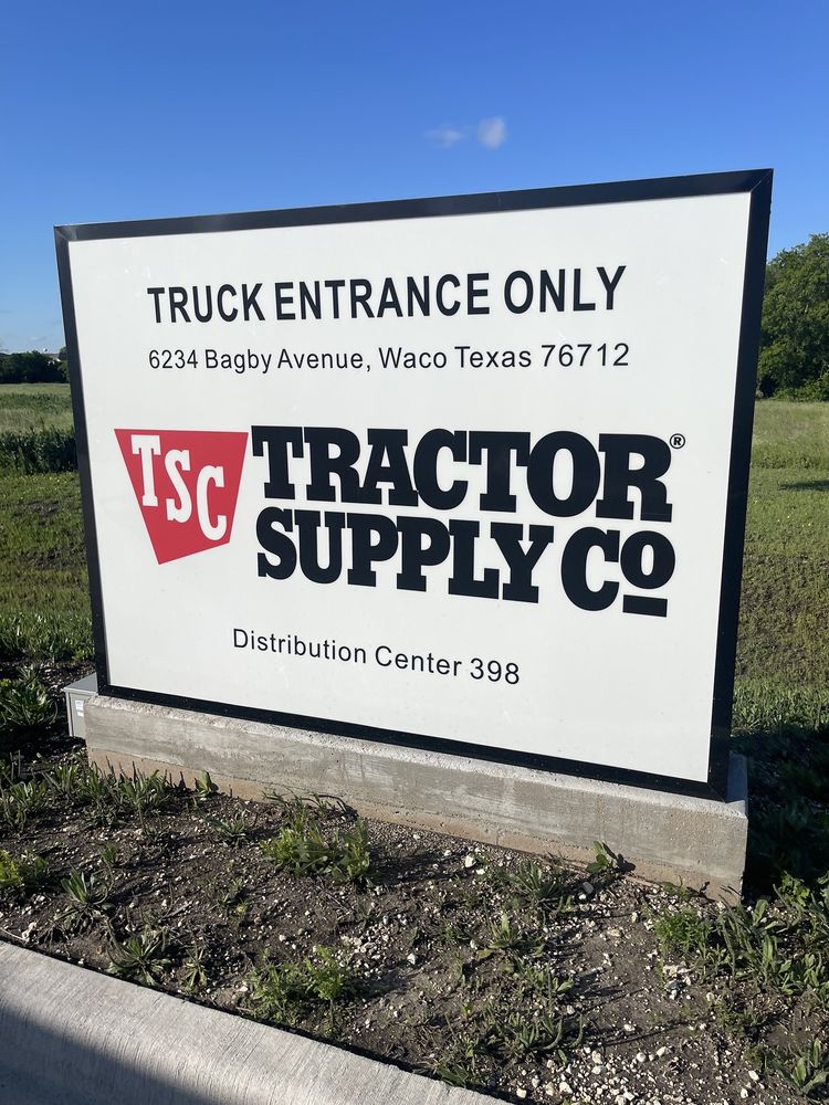 TRACTOR SUPPLY Updated May 2024 2801 Corporation Pkwy, Waco, Texas