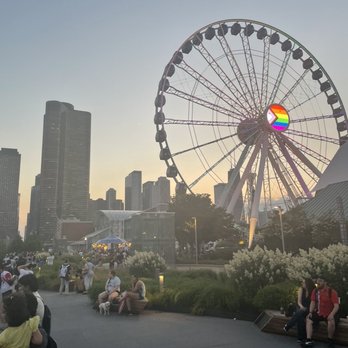 Navy Pier - Landmarks & Historical Buildings Near Me - Chicago, Illinois Navy Pier - Landmarks & Historical Buildings Near Me - Chicago, Illinois
