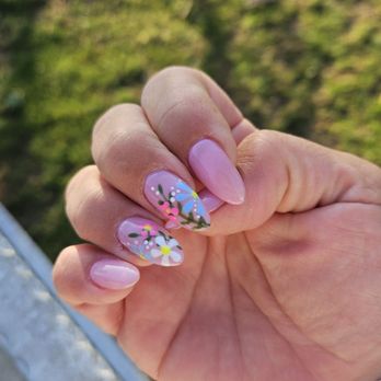 Helen's Nails & Spa - Nail Salons Near Me - Whittier, California Helen's Nails & Spa - Nail Salons Near Me - Whittier, California