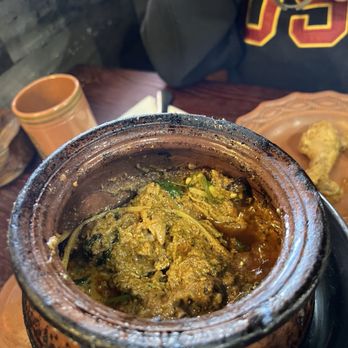 Clay Handi - Chicken Karahi - Halal Near Me - Buffalo, New York