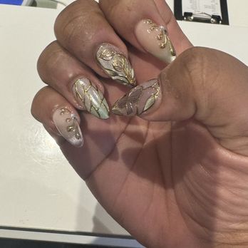 Tiffany's Beauty Lounge - Nails by Trinh - Nail Salons Near Me - San Leandro, California Tiffany's Beauty Lounge - Nails by Trinh - Nail Salons Near Me - San Leandro, California