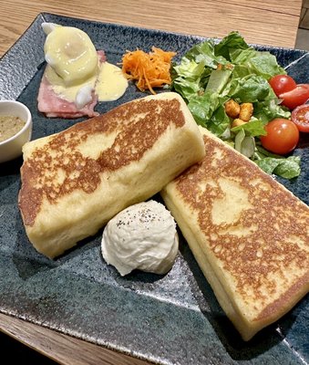 Cafe Aaliya by null