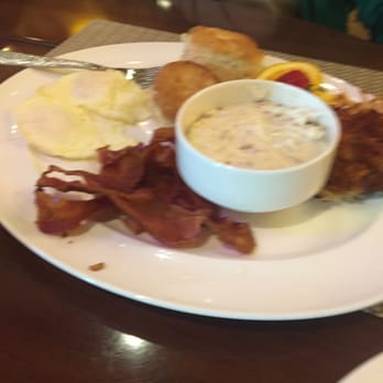 The Pechanga Cafe - Eggs over easy, bacon, biscuits and gravy. - New American Near Me - Temecula, California The Pechanga Cafe - Eggs over easy, bacon, biscuits and gravy. - New American Near Me - Temecula, California