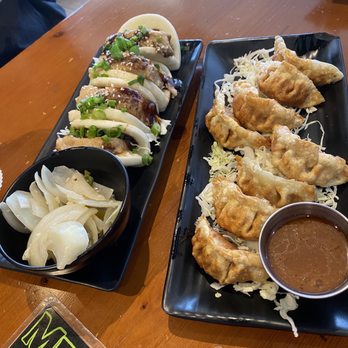 Beastside Kitchen - Pork belly bao and mandoo - Seafood Near Me - Honolulu, Hawaii