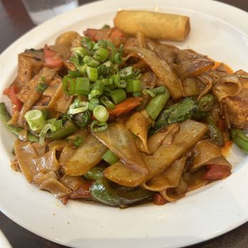 Palm Thai - Drunken Noodle Lunch - Thai Near Me - Tampa, Florida Palm Thai - Drunken Noodle Lunch - Thai Near Me - Tampa, Florida