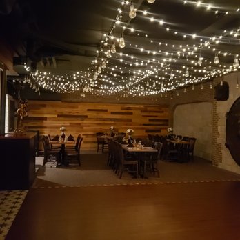 Trail’s Edge Brewery - New American Near Me - Frankfort, Illinois