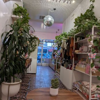 The Palm Coffee Bar - Coffee & Tea Near Me - Burbank, California The Palm Coffee Bar - Coffee & Tea Near Me - Burbank, California