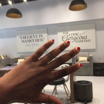 LACQUER - Negative Space done by Vivianne. - Nail Salons Near Me - Austin, Texas