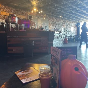 Firecreek Coffee - Coffee & Tea Near Me - Flagstaff, Arizona