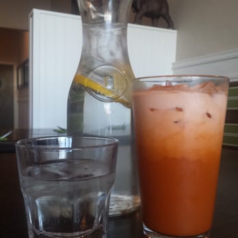 Palm Thai Bistro - Thai Tea = Yummmm - Thai Near Me - Fairfield, California