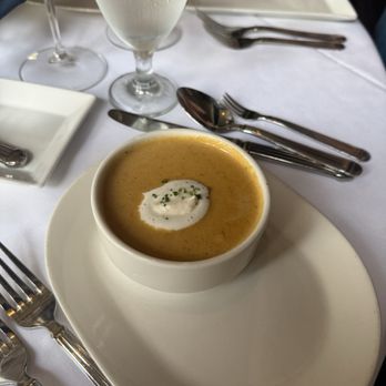 High Cotton - She crab soup - Cocktail Bars Near Me - Charleston, South Carolina High Cotton - She crab soup - Cocktail Bars Near Me - Charleston, South Carolina