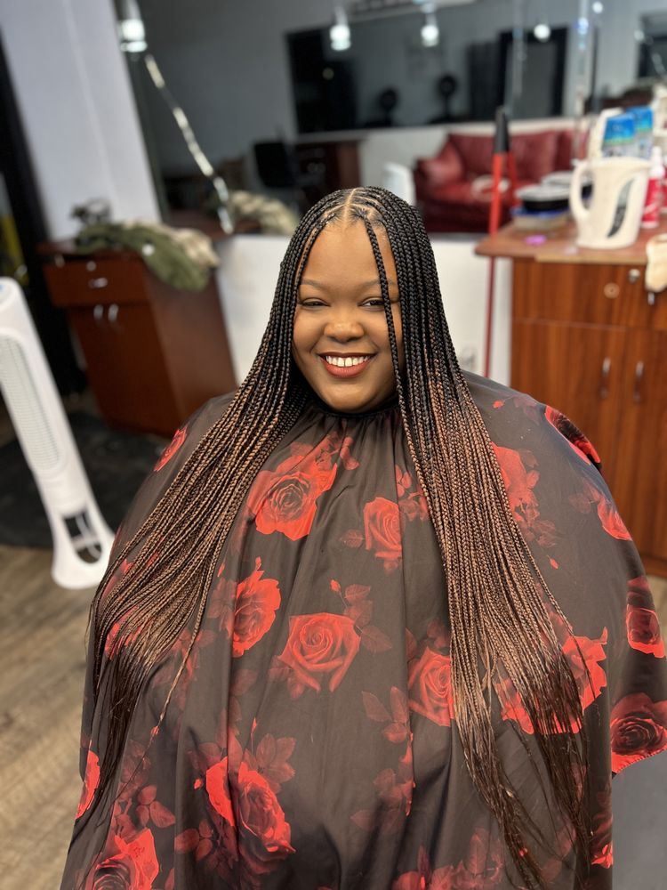 HOUSE OF BEAUTY SALON Updated August 2024 59 Photos 1435 Boggs Rd