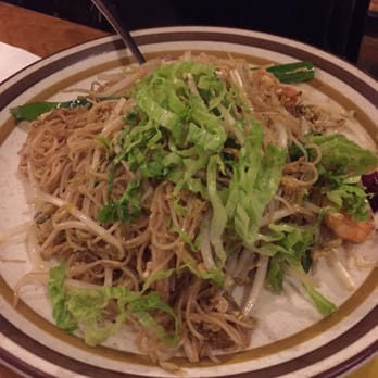 Banana Leaf - Singapore fried noodles - Malaysian Near Me - Philadelphia, Pennsylvania Banana Leaf - Singapore fried noodles - Malaysian Near Me - Philadelphia, Pennsylvania