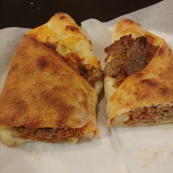 Flippin' Pizza - Meatball "sandwich" - Pizza Near Me - Vista, California