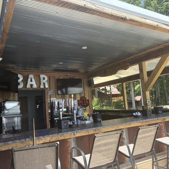 Leatherwood Resort & Marina - The bar - Hotels Near Me - Dover, Tennessee
