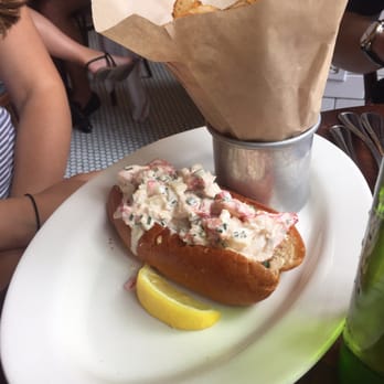 The Smith - Lobster roll - delicious !!! - New American Near Me - New York, New York