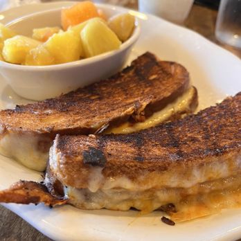 Cafe Brule - Grilled cheese - Coffee & Tea Near Me - Vermillion, South Dakota Cafe Brule - Grilled cheese - Coffee & Tea Near Me - Vermillion, South Dakota