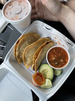Mariscos Jalisco by null