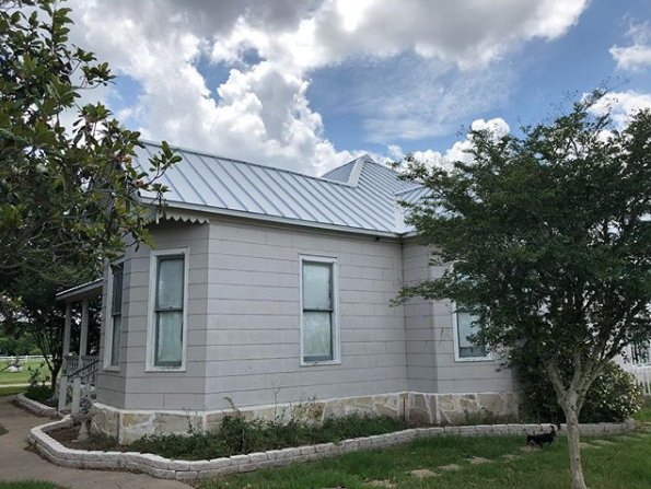 Slide of Houser Roofing