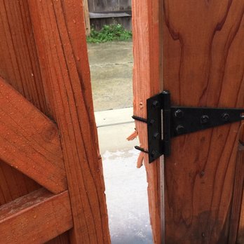 SMJ Fencing - Gate splitting off from the post at the bottom hinge. - Fences & Gates Near Me SMJ Fencing - Gate splitting off from the post at the bottom hinge. - Fences & Gates Near Me