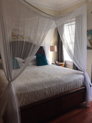 The Guesthouses at Southernmost Beach Resort – Avalon Bed and Breakfast - RECENTLY RESTORED by null