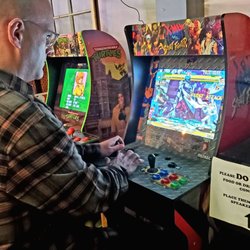 Gravity Records - Stop in and play a game or two