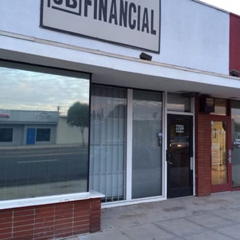 JB Financial Used Auto Loans - The Manager Alfredo is an asshole, he ran my foot over closing the door on me when all I came to do is pick up my title. - Financial Services Near Me - Burbank, California