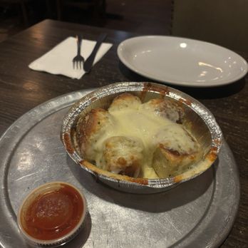 Sal's Gilbert Pizza - Garlic knot with Mozzarella - Pizza Near Me - Gilbert, Arizona