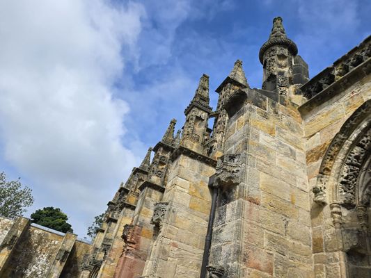 Rosslyn Chapel by null