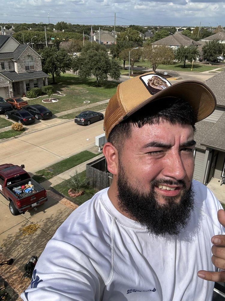 Slide of Tellomade Roofing & Construction