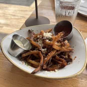 Monkeypod Kitchen - New American Near Me - Lahaina, Hawaii