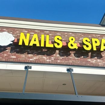 Pearl Nails And Spa - The front of the building - Nail Salons Near Me - Foley, Alabama Pearl Nails And Spa - The front of the building - Nail Salons Near Me - Foley, Alabama