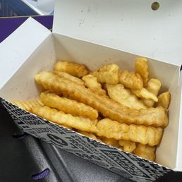 Soggy nasty fries!!